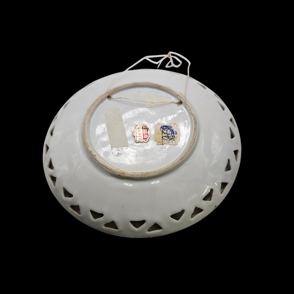 Ucagco Japan Handpainted Floral Wall Plate 6" Lace Edge Gold Trim Vintage - Picture 2 of 2